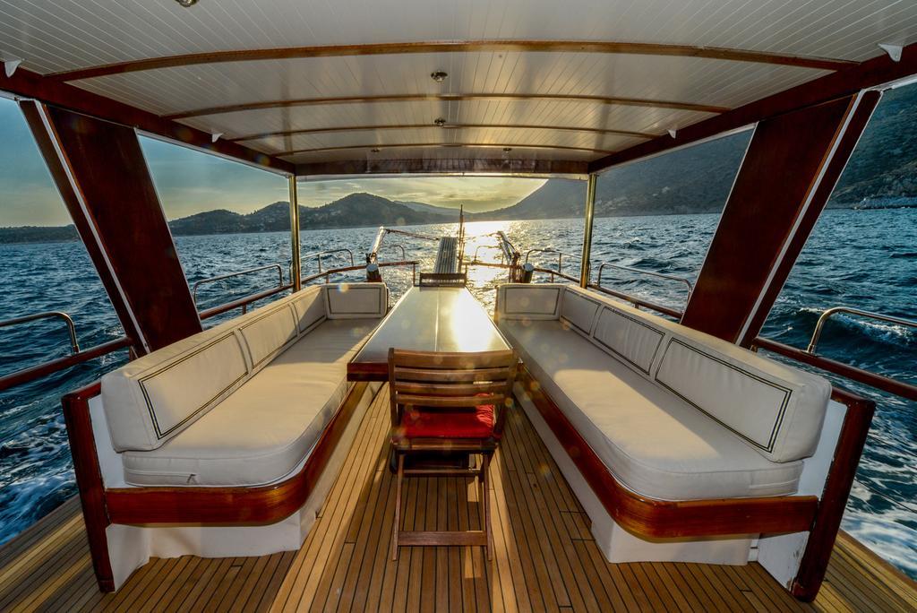 Luxury Yachthotel Amanda Psarou Eksteriør bilde